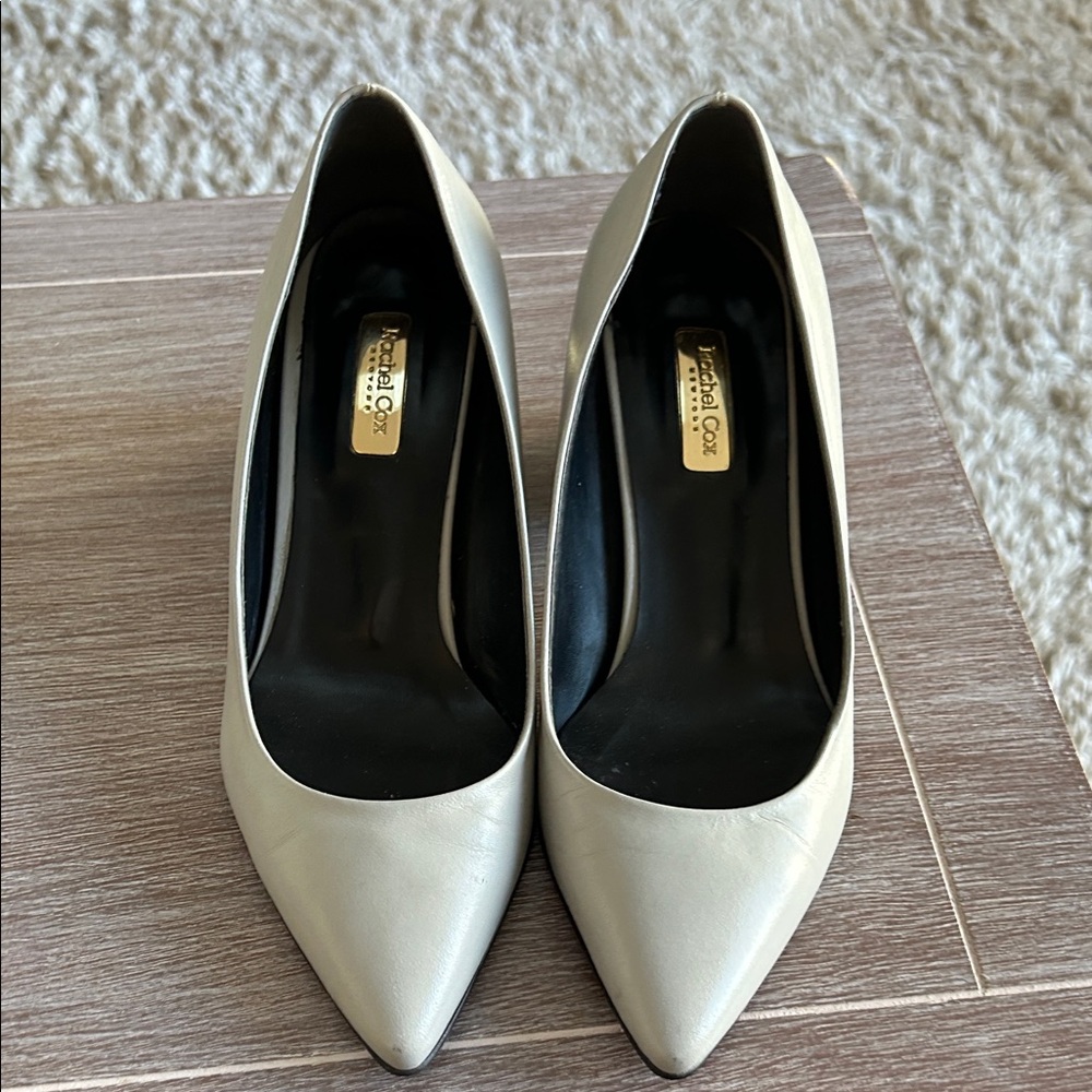 Elegant Gray Pointed Toe Heels